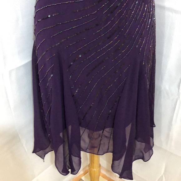 J Kara Chiffon Beaded Handkerchief Dress. NWOT - Picture 5 of 8